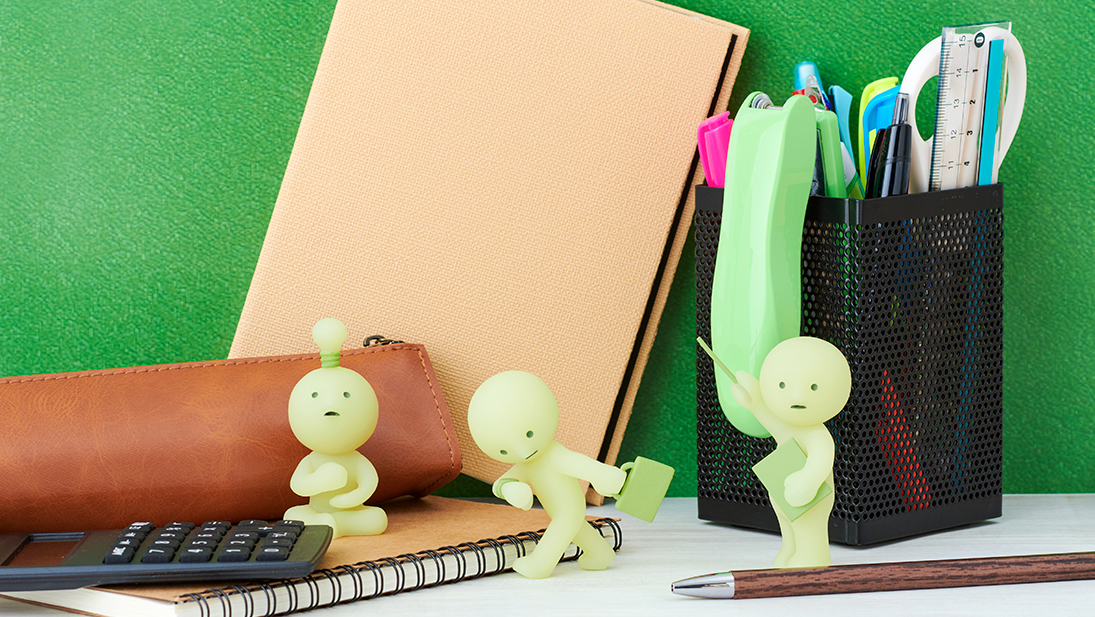 發光小精靈盒玩 工作中篇 - 隨機單抽  - Smiski @Work series - assortment 