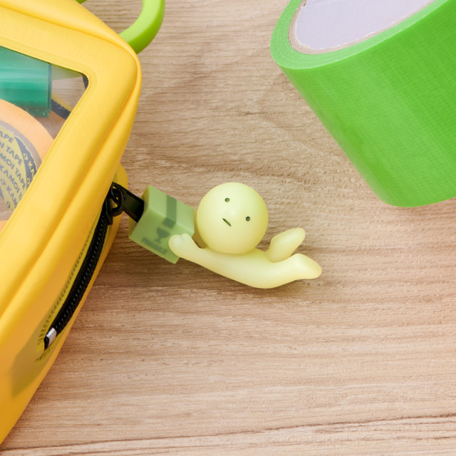 發光小精靈 拉鍊扣 第二彈 - 冥想精靈 / 冒失精靈 - Smiski Zipper Bite series 2 - Kolobski / Hussky