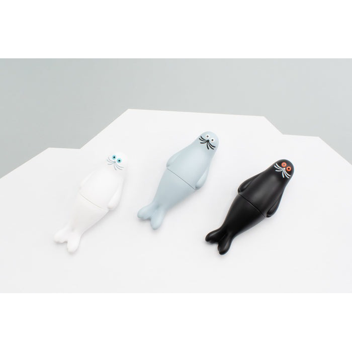 umao 海豹 軟膠玩偶 - 黑色款 - Kenelephant azarashi by umao soft vinyl doll - Black