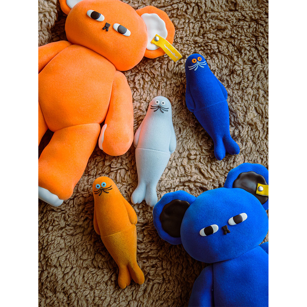 umao 海豹 軟膠玩偶 - 橘色植絨款 - Kenelephant azarashi by umao soft vinyl doll Flocky ver. - Orange