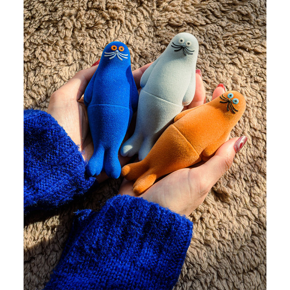 umao 海豹 軟膠玩偶 - 灰色植絨款 - Kenelephant azarashi by umao soft vinyl doll Flocky ver. - Gray