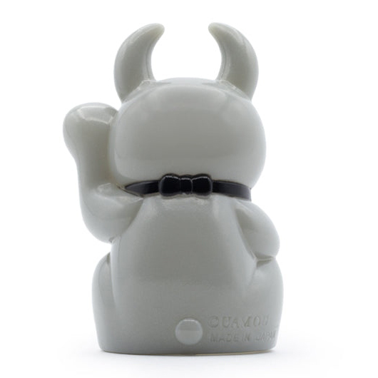 Fortune UAMOU 珍珠灰色 (黑領巾)  - Fortune UAMOU - Pearl Gray (Black Apron) 